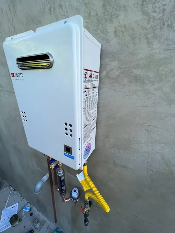 Tankless water heater installation for Duncan Glen homes